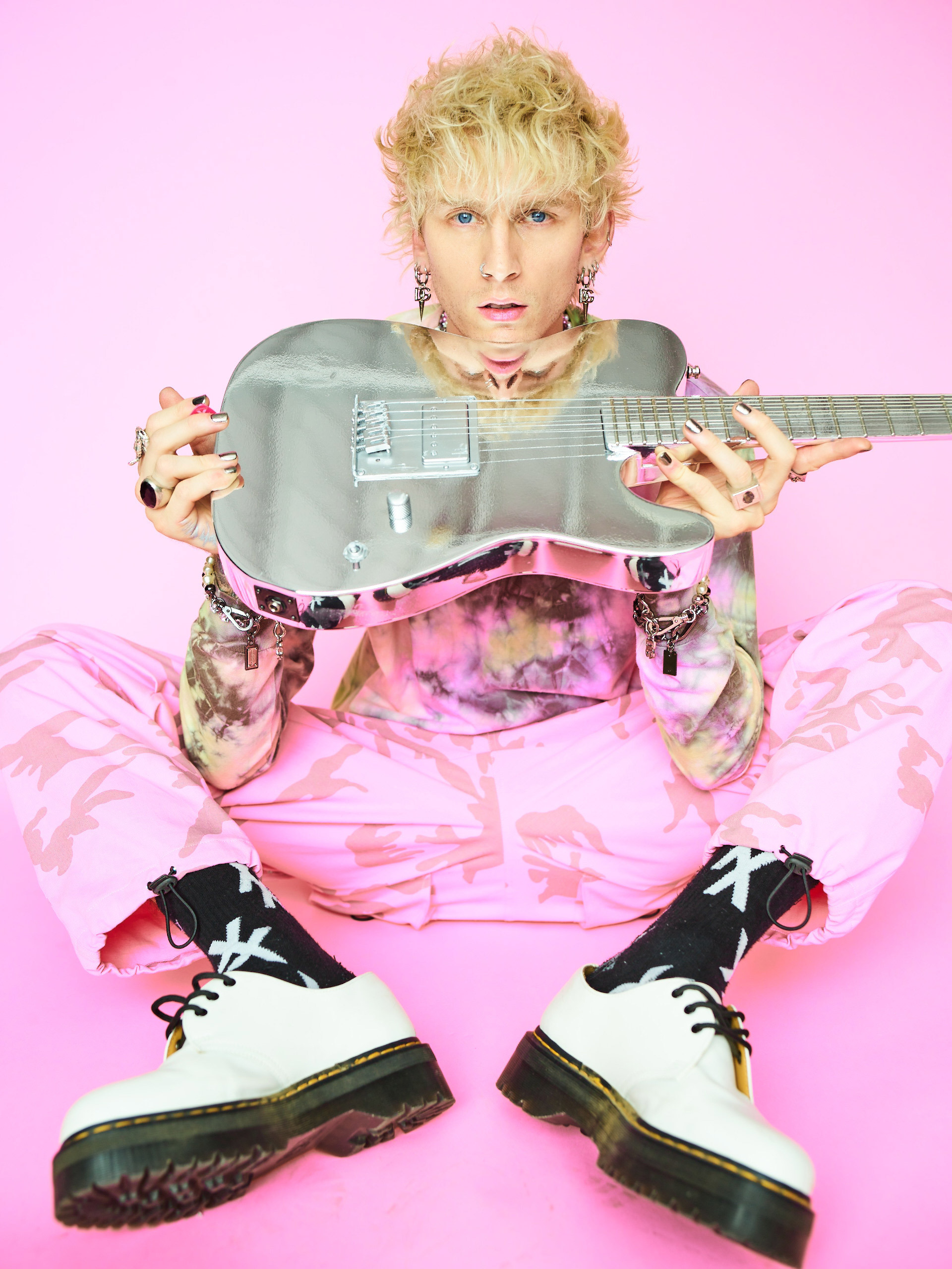 MACHINE GUN KELLY: “Mainstream Sellout Tour” IL 27 settembre 2022 a Milano.  – BitsRebel